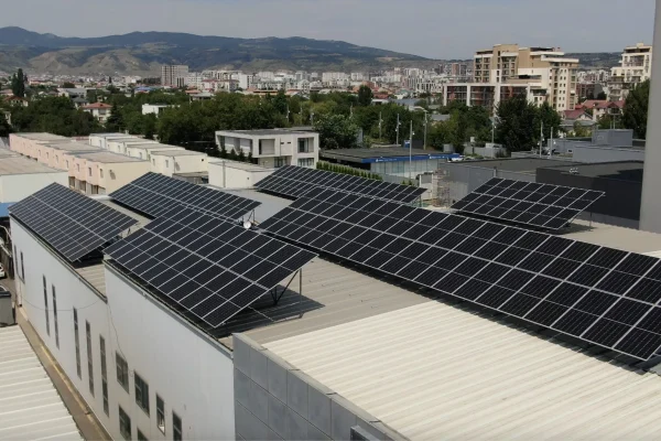 მზის ელექტროსადგური ენზა ჰოუმისთვის