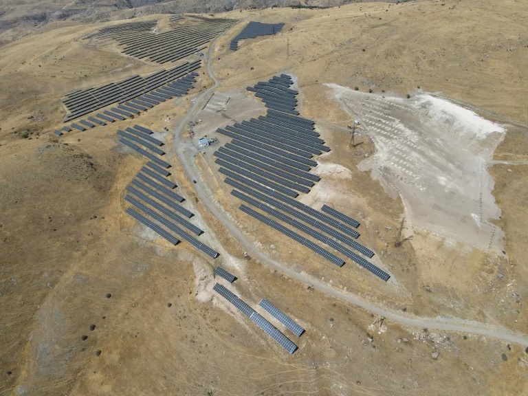 მზის სადგური - ინდუსტრიული მასშტაბის პროექტი